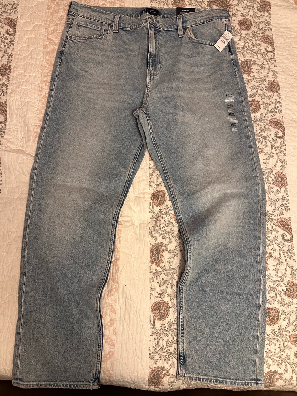 GAP Light Blue ‘90’s Straight Jeans NWT